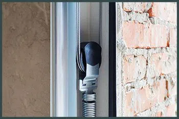 Two Guys Garage Doors Evanston, IL 847-893-0693 - serv-cont-spr-gr-43m